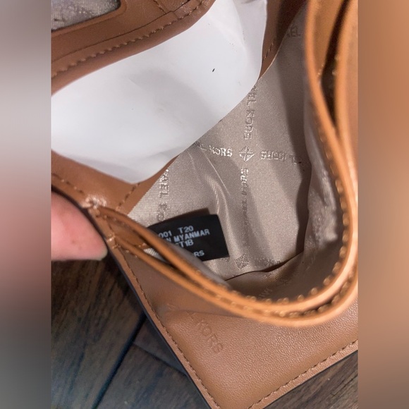 MK passport holder wallet Michael Kors monogram passport holder travel wallet - Picture 3 of 13